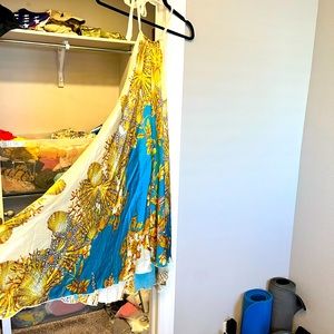 Silk dress halter used once medium beautiful